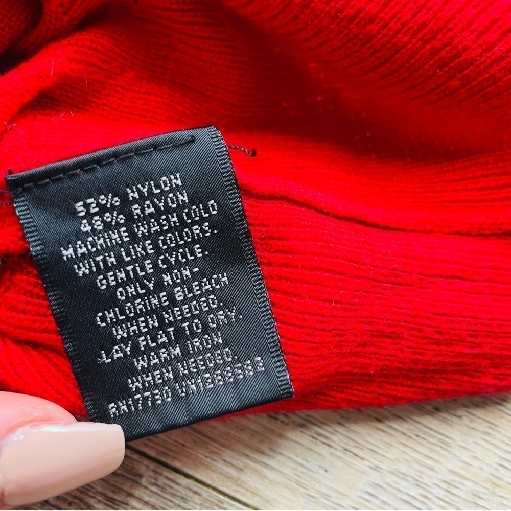 Mossimo Red Crew Neck Sweater - Picture 3 of 8